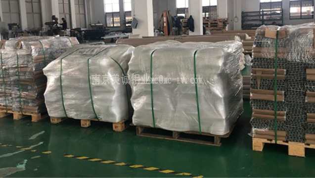 美誠(chéng)鋁業(yè)開模型材定制、切割、加工