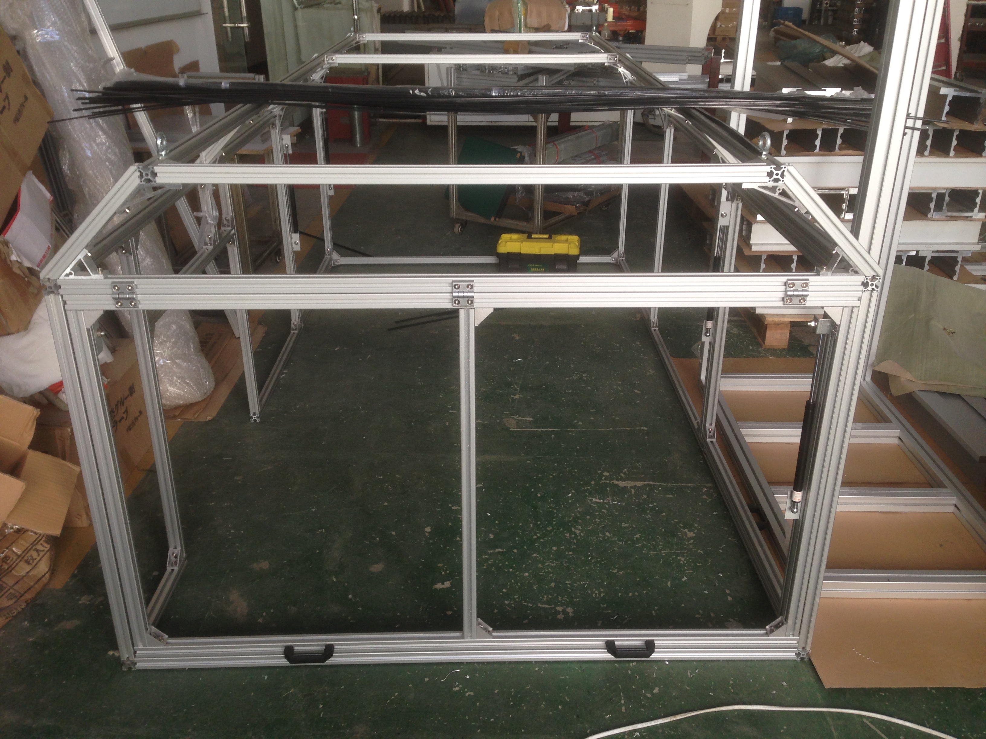 鋁型材架子配件不同，安裝方法不同