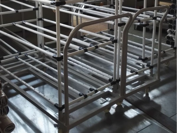 蘇州鋁型材在市場上的用途廣泛，涉及多個領(lǐng)域