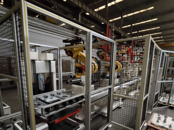 如何保證快速的給鋁型材圍欄出圖和報(bào)價(jià)？