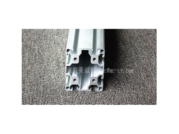 工業(yè)鋁型材是熔鑄、擠壓出來(lái)的嗎？