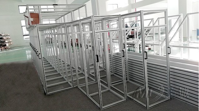 鋁型材設(shè)備防護(hù)框架 鋁型材設(shè)備防護(hù)框架